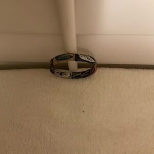 Multicolor Leaf Design Bracelet